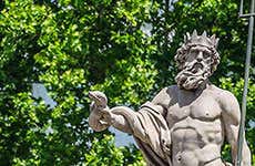 Madrid Travel Guide